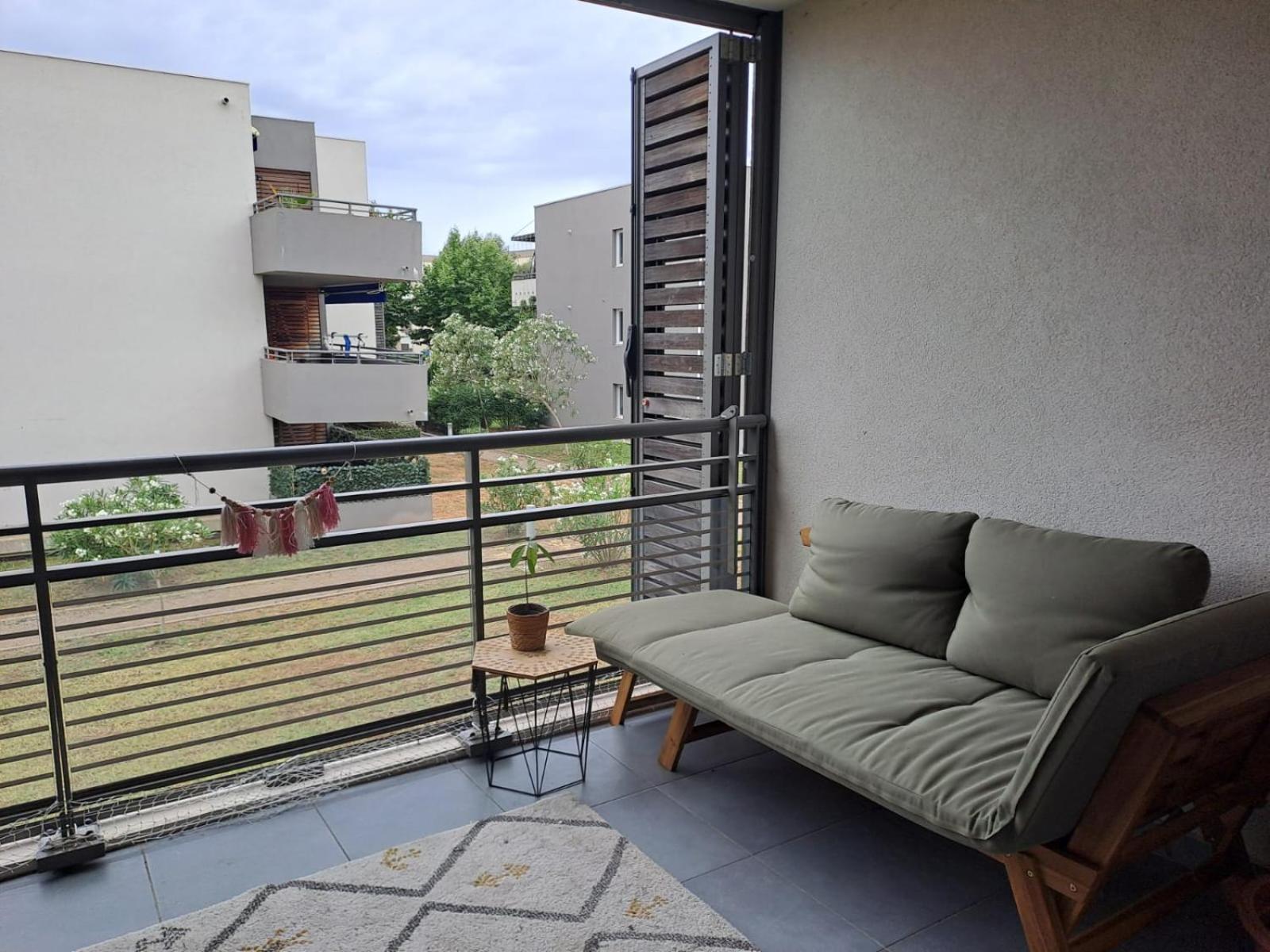 Appartement T2 Avec Terrasse, 5 Min De La Plage Fréjus Exterior foto